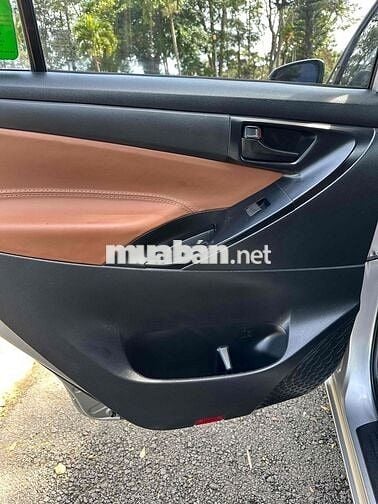 Innova 2019 zin tuyệt đối chuẩn gia đình kh taxi