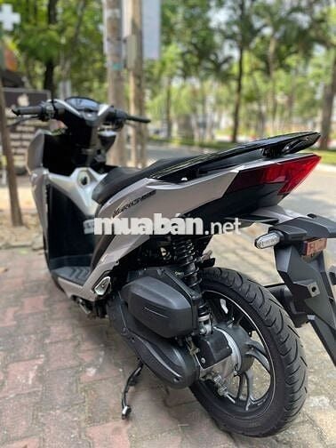 Honda Vario 150 2021 Bạc Smartkey