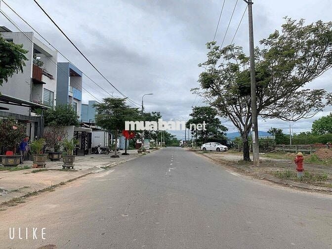 BÁN LÔ ĐẤT ĐẸP TĐC SÁT CHỢ MỚI BA XÃ – HOÀ XUÂN