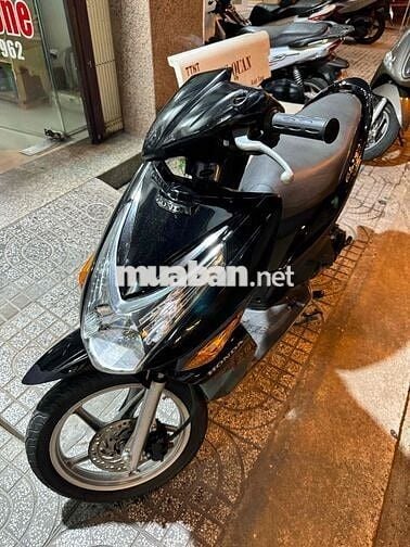 CLICK BIỂN 68 MÁY ÊM ZIN CHẠY NHẸ , Giá Vài Triệu