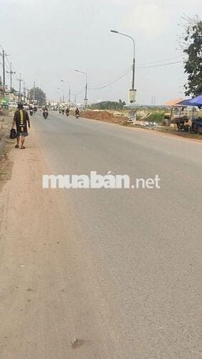 GẤP GẤP MẶT TIỀN LÊ DUẨN-VŨ HỒNG PHÔ-DT: 350,8 CÓ 300 THỔ. GIÁ: 23 TỶ