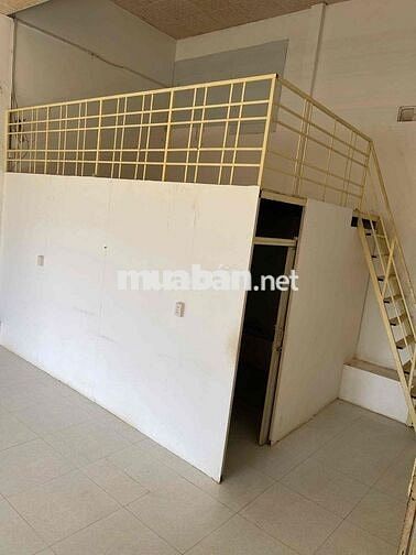 Nhà rộng 100 met giá rẻ cho gia đình thu nhập thấp