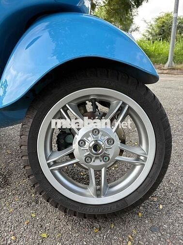 Vespa Primavera 150 2025