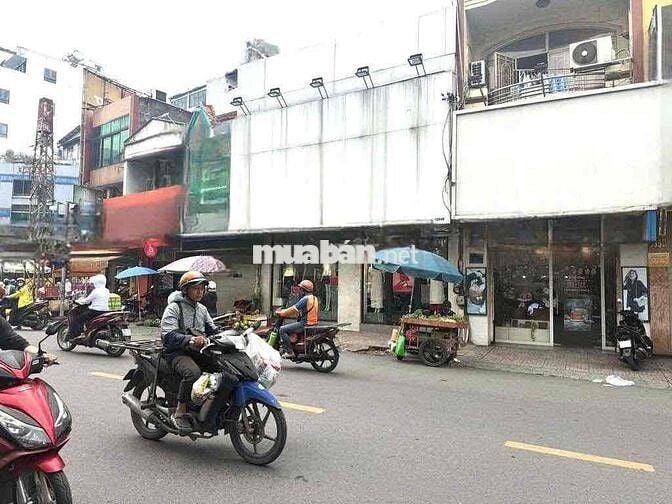 CHO THUÊ NHÀ MẶT TIỀN NGANG LỚN(6x11)TRỆT VÀ LẦU SUỐT, CMT8,QUẬN 10