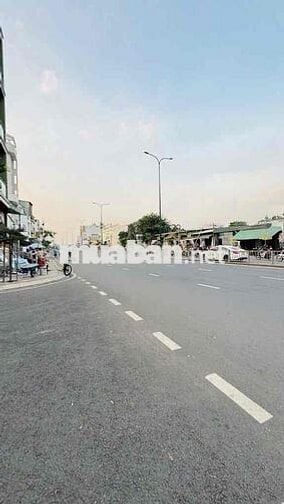 DÒNG TIỀN 17 PHÒNG CHDV - LÊ ĐỨC THỌ – DƯƠNG QUẢNG HÀM – HẼM MẶT TIỀN