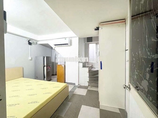 Phòng Trệt Sẵn Nội Thất Ngay Vạn Hạnh Mall