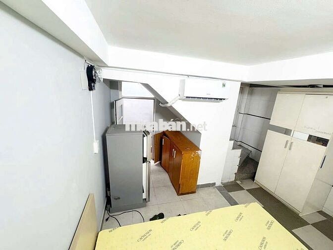 Phòng Trệt Sẵn Nội Thất Ngay Vạn Hạnh Mall