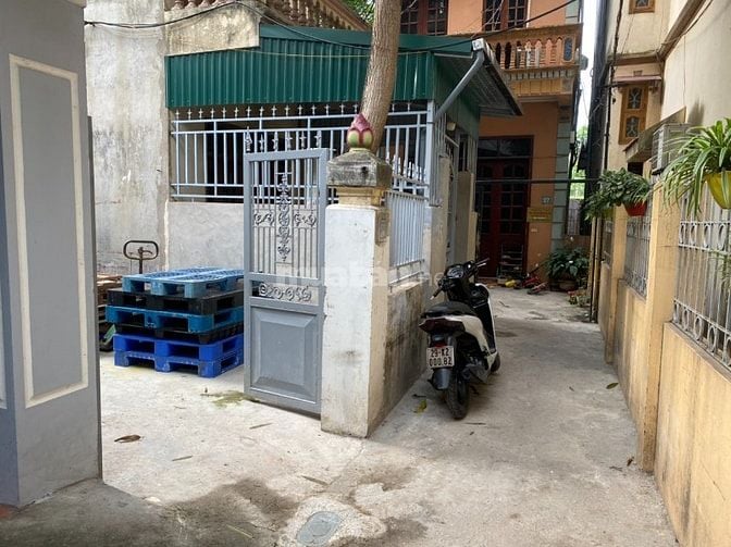 Chính chủ cho thuê lâu dài nhà DT 70 m2 trong ngõ 21 phố Thanh Am