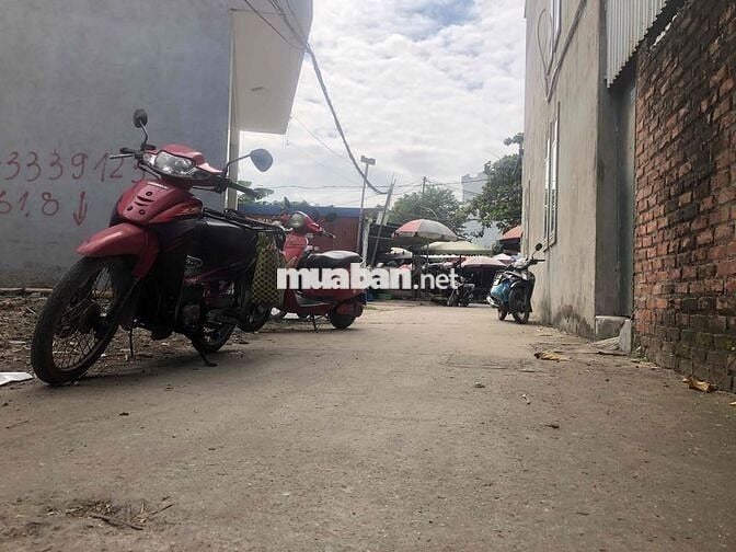 Đất 64m2 ngang 6m ngay chợ Lương Quán, Nam Sơn 2,05 tỷ