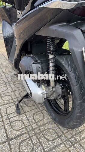 XE NHÀ ĐI - THAY NHỚT MỖI 1000KM - SH150 CBS 2020