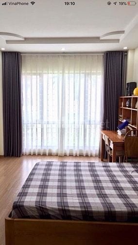 Cho thuê nhà 5 tầng ngõ 562 Ngọc Thuỵ , Long Biên , Hà Nội 