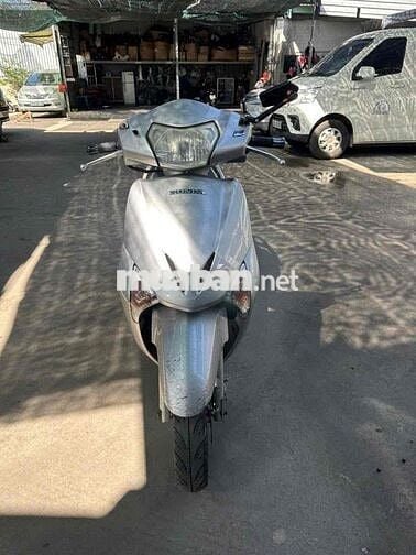Honda Lead 110 Fi 2010 Bạc bstp máy móc êm ru