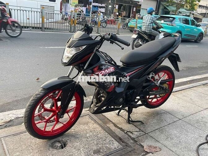 Honda sonic 150 2020 mới 90% Bstp chính chủ