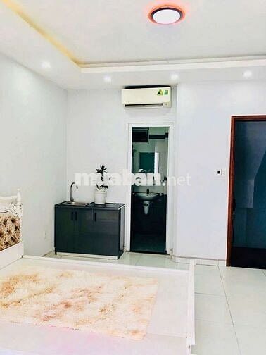 phòng như hình có ban công full nội thất,riêng biệt,36 an phú đông q12