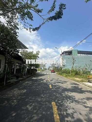 Cần bán đất Nam Hoà Xuân- Đà Nẵng