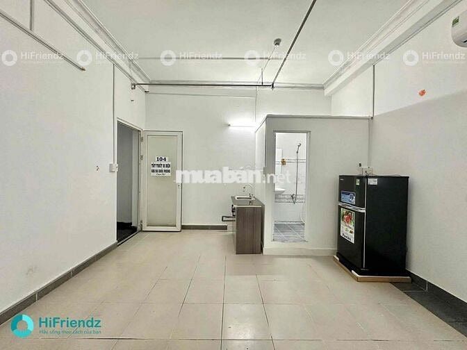 Studio full nội thất giá rẻ nằm ngay mặt tiền phạm thế hiển Ueh VHU 5p