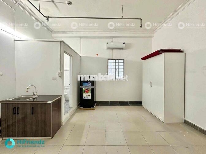 Studio full nội thất giá rẻ nằm ngay mặt tiền phạm thế hiển Ueh VHU 5p