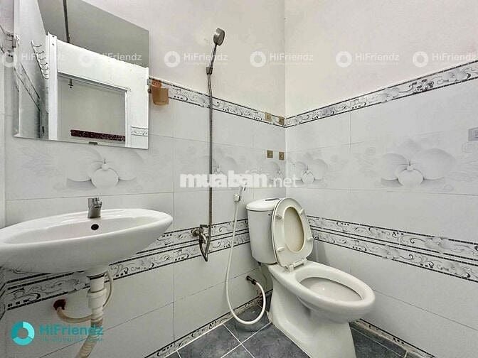 Studio full nội thất giá rẻ nằm ngay mặt tiền phạm thế hiển Ueh VHU 5p