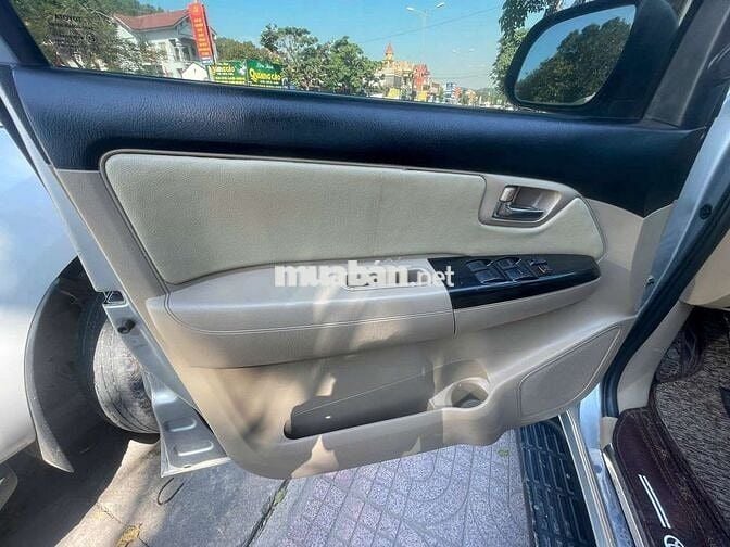 Toyota Fortuner 2015 số sàn .ko kinh doanh dịch vụ