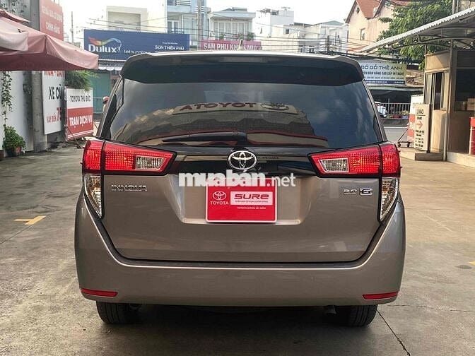 Toyota Innova 2023 2.0G 9700km