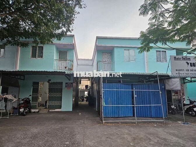 Bán nhà mặt tiền kinh doanh buôn bán sầm uất