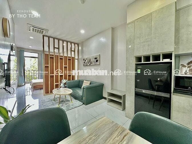 KHAI TRƯƠNG CHO THUÊ CHDV STUDIO BAN CÔNG FULL NỘI THẤT MỚI GẦN NGÃ TƯ