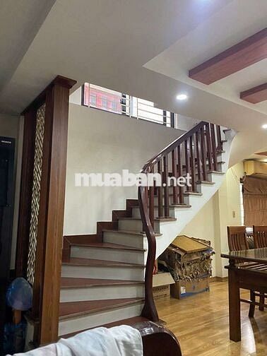 BÁN NHÀ 5 TẦNG - DT 40M2 - FULL NỘI THẤT -Ô TÔ ĐỖ CỬA-NGÕ THÔNG 4 PHÍA