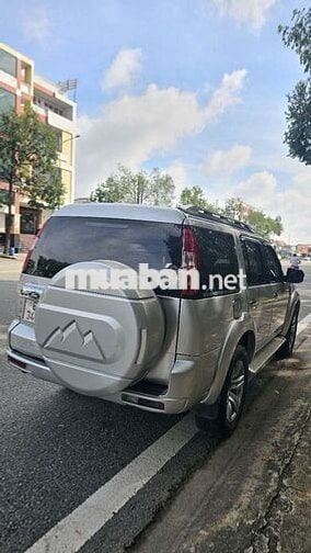 Ford everest 2010 2.5L 4x2 AT - 150000 km