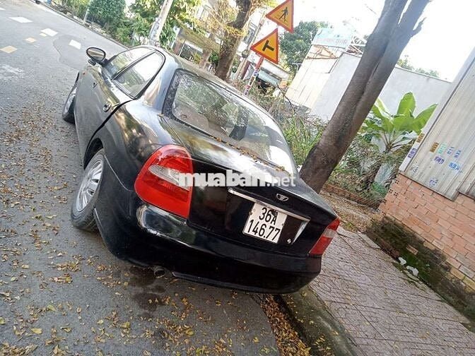 Daewoo Nubira Đen Số sàn