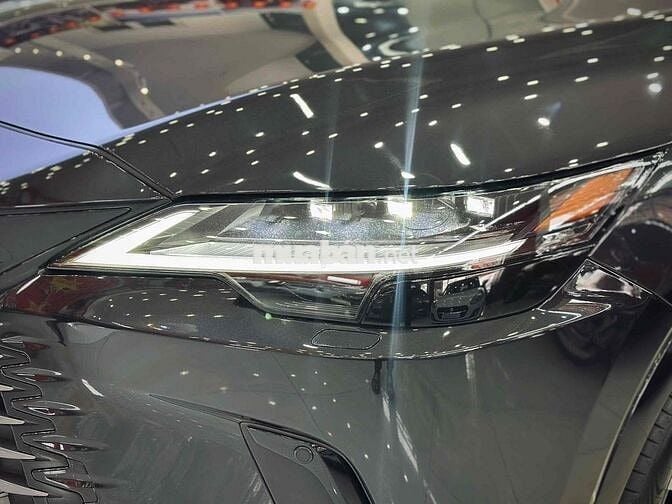 Lexus RX 2024 350 Premium - 9000 km