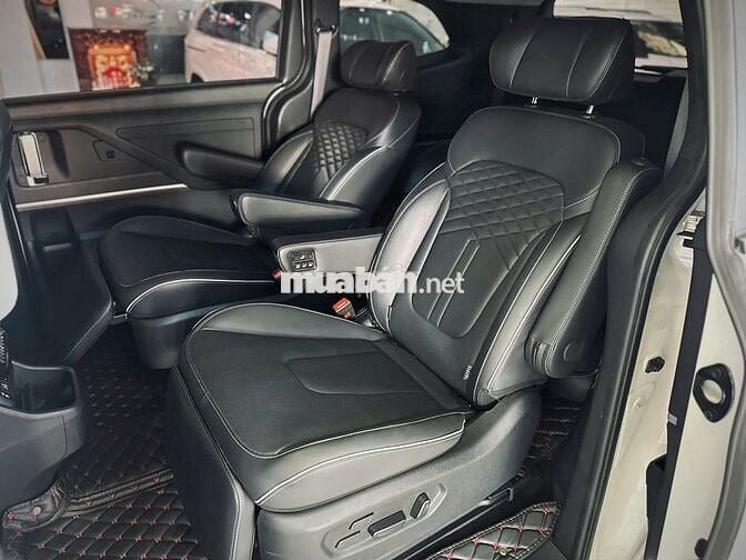 Hyundai Custin 2023 Cao Cấp 2.0T - 13000 km