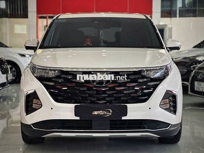 Hyundai Custin 2023 Cao Cấp 2.0T - 13000 km