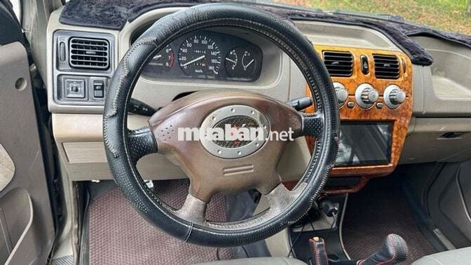 Mitsubishi Jolie 2005