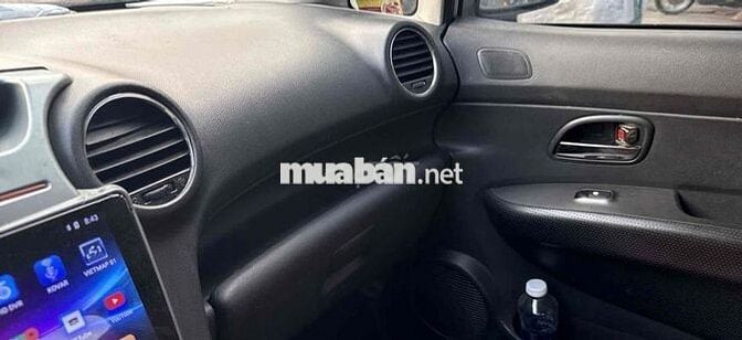 Kia Carens 2016 Bạc, Đã sử dụng