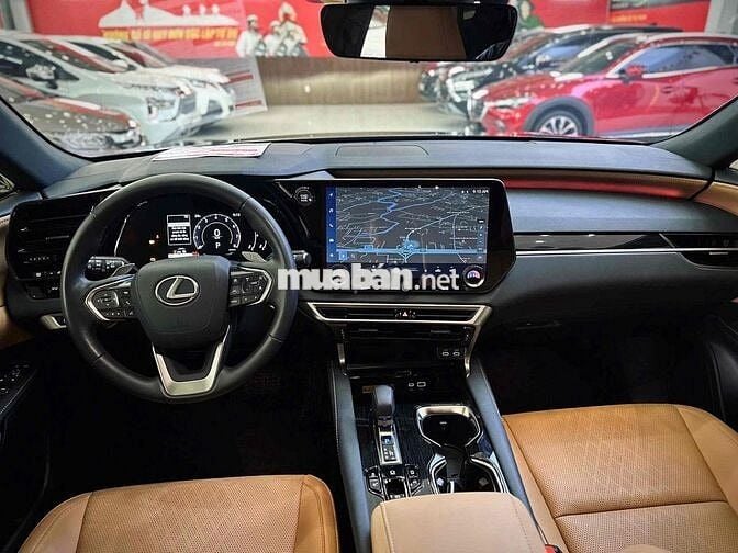 Lexus RX 2024 350 Premium - 9000 km