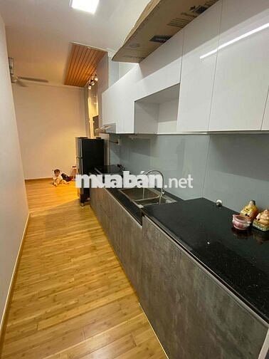 Cho thuê căn hộ đây đủ tiên nghi số 7 Cao Bá Nhạ Q1