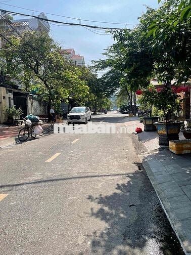 Nhà Nguyên Căn Đường S7 Phường Tây Thạnh. 8x25m, 3Lầu, 5Pn, 5Wc