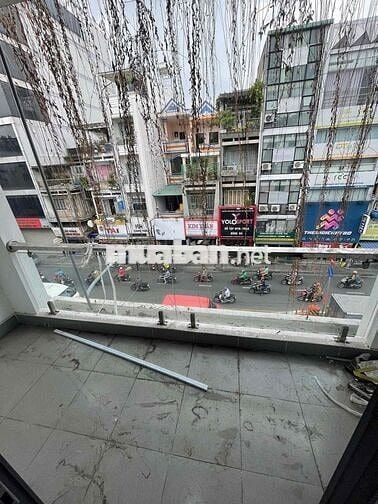 SIÊU PHẨM KD THẨM MỸ, SPA- 204F Phan Đình Phùng, P.1, Phú Nhuận, 5x20m