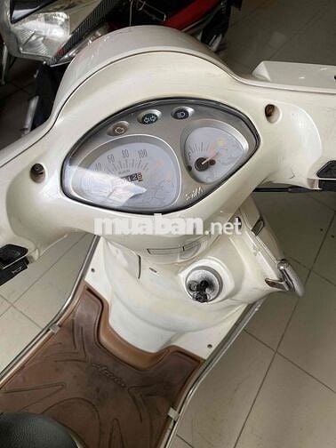 SYM Attila Fi 2012 Trắng