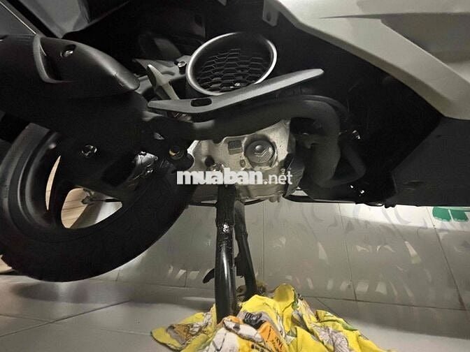 Honda Vision Xám dưới 100km