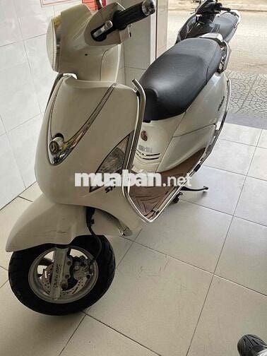 SYM Attila Fi 2012 Trắng