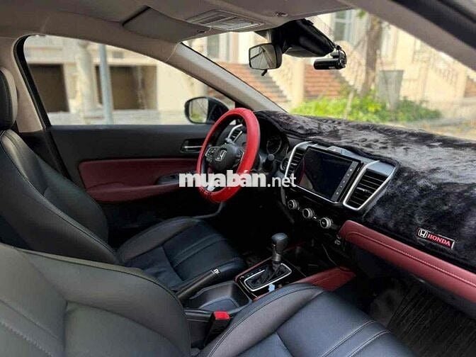 Honda City 2024 L 1.5 AT - 27000 km