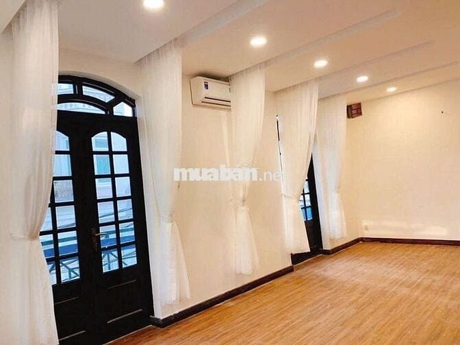 Biệt thự 307/26bis Nguyễn Văn Trỗi, Tân Bình - DT 9x15m, 4TẦNG, GIÁ RẺ