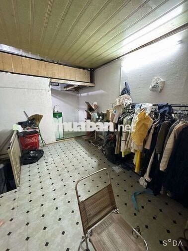 BÁN NHÀ ÂU CƠ TRUNG TÂM TÂN PHÚ , HẺM XE HƠI , KINH DOANH NHỎ