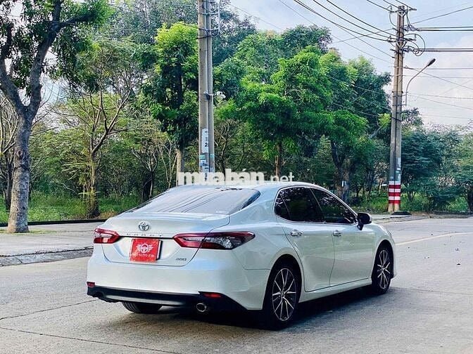 Camry 2022 2.0Q Biển SG 1 Chủ Odo 19.000km Cực Đẹp