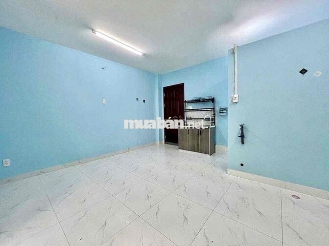 Cho thuê phòng trọ giá hạt dẻ kế UEH VHU ở được từ 2 người