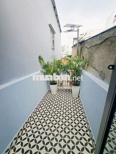 CHÍNH CHỦ BÁN NHÀ LẠC LONG QUÂN P5 Q11 HXH 4 X 10 FULL NT 4.98 T TL