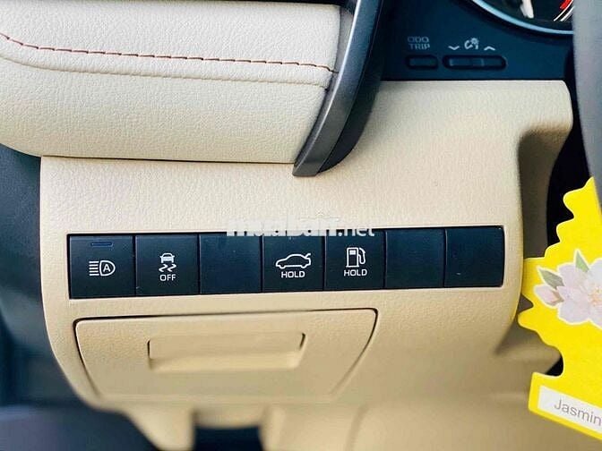 Camry 2022 2.0Q Biển SG 1 Chủ Odo 19.000km Cực Đẹp