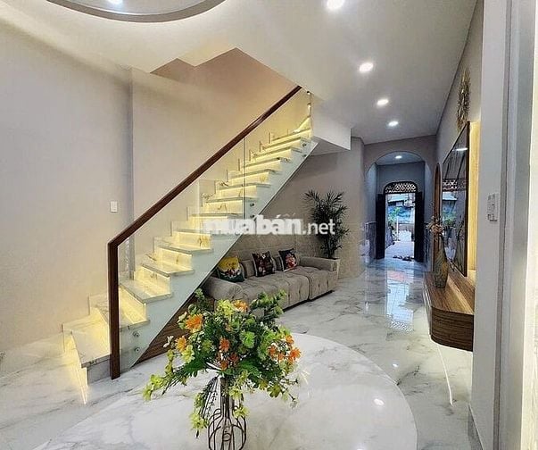 CHÍNH CHỦ BÁN NHÀ LẠC LONG QUÂN P5 Q11 HXH 4 X 10 FULL NT 4.98 T TL