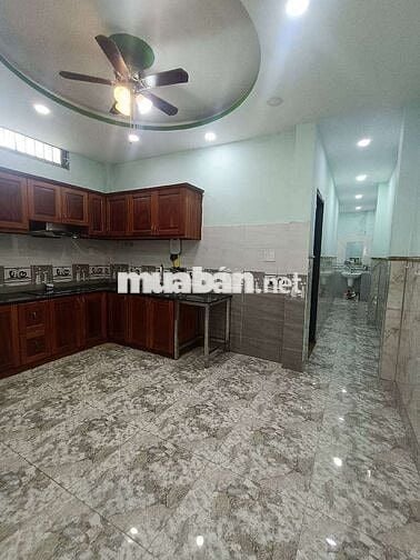 BÁN NHÀ Q12  - 2 TẦNG BTCT - Ô TÔ ĐẬU CỬA - DT KHỦNG - GIÁ CỰC RẺ